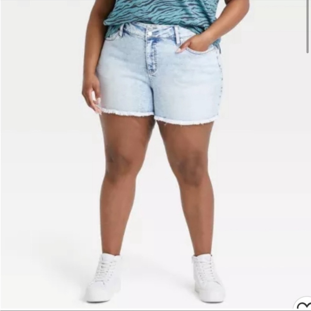 New Ava and Viv stone wash denim frayed hem line size 18w